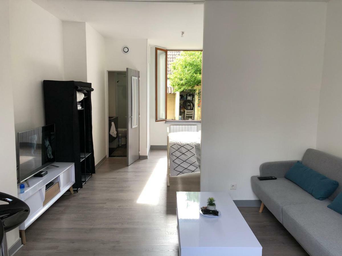 Appart Savinien Apartment Sainte-Savine Luaran gambar
